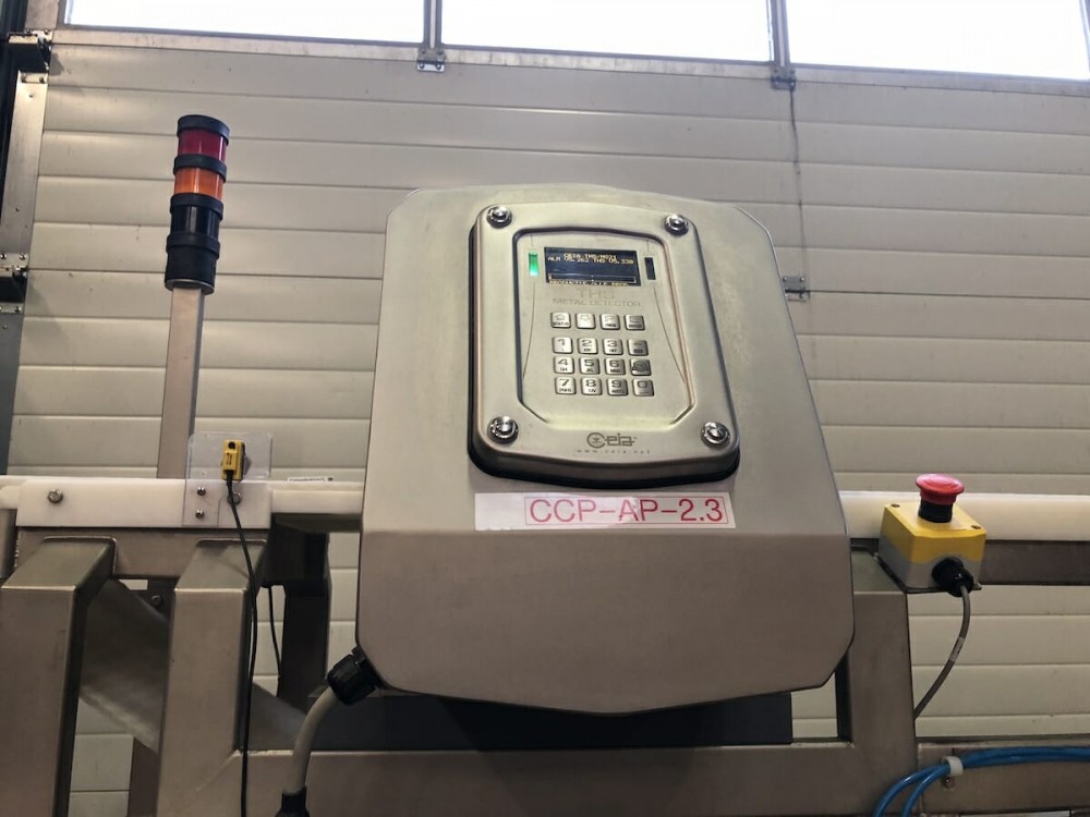 Used Ceia THS 21 metal detector