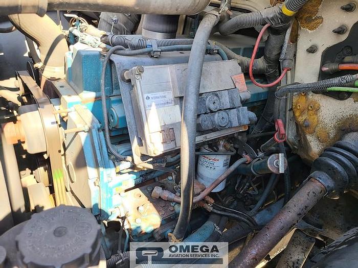 Used 1998 Global 2100MFNR Aircraft Deicer (2,000 gallon tank cap) on Navistar 4700 Chassis