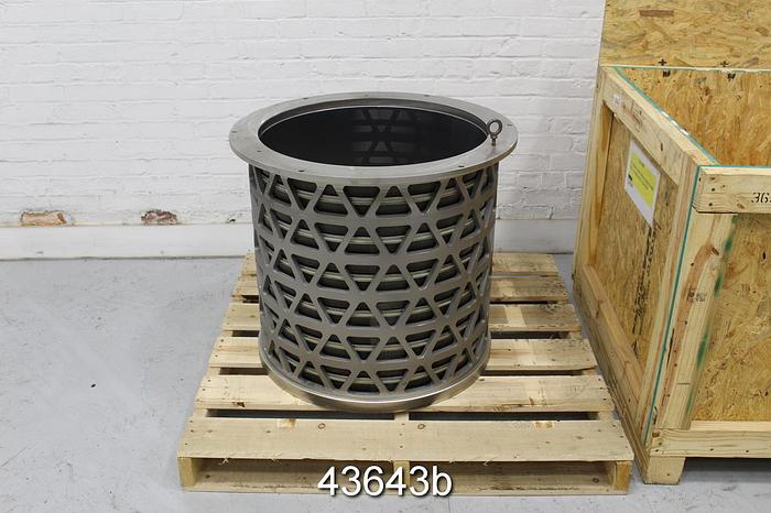 Used Black Clawson UV300 Stainless Steel V-Max right hand flow Pressure Screen Basket, .008" Slots #43643