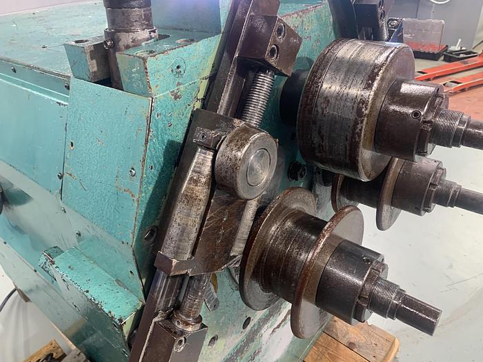 Used Tauring DR3 60mm Shaft heavy duty section roller for Sale in