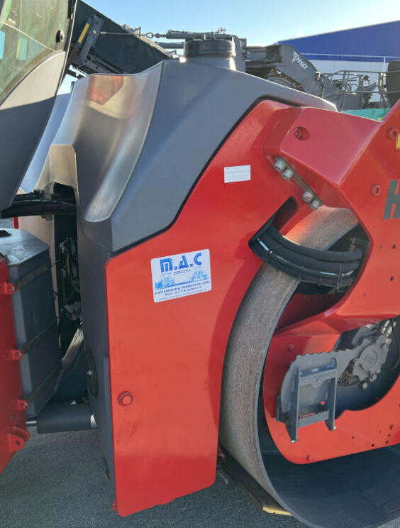 Usato 2012 Hamm HD+ 140 VV