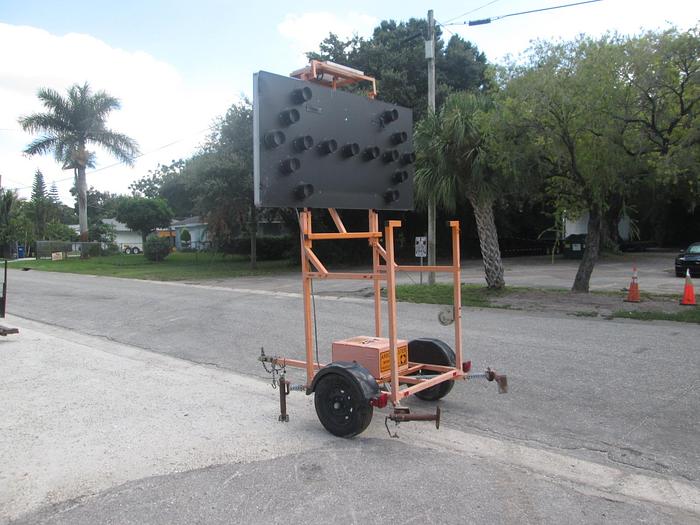 Used Arrowmaster Towable Arrow Board