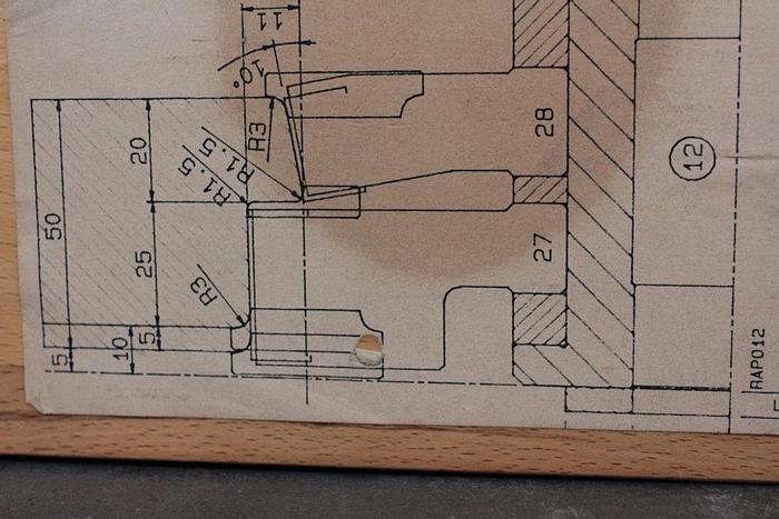 Used Gruppo utensili serramento usato