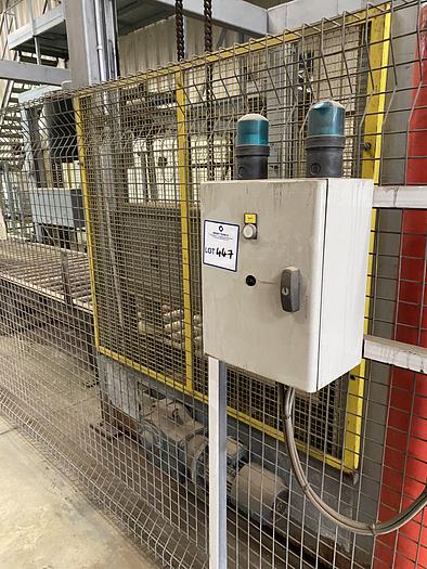 Used Rolling road where you place in two boxes stacked on top of each other, the machine destacks the two boxes. They then stop at the filling conveyor, once full they are stacked back on top of each other to be removed by a FLT