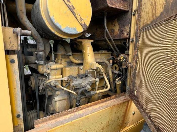 Used 1989 CATERPILLAR 916