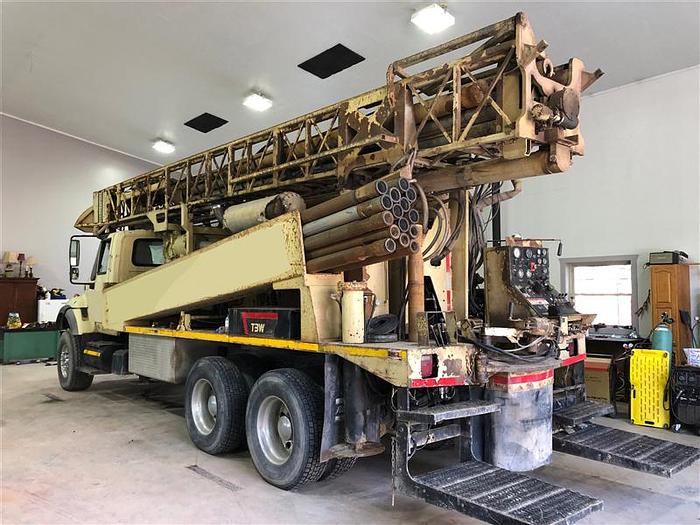 Used 2004 Ingersoll-Rand T3W Drill Rig