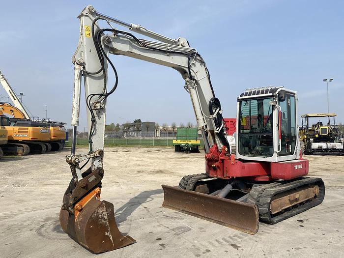 Usato 2011 TAKEUCHI TB180 FR