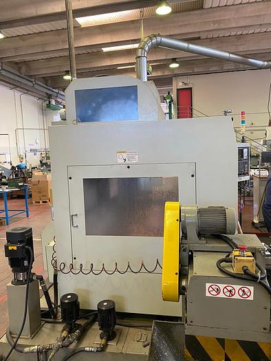 Used FIRST Vertical Machining Center MCV 1000