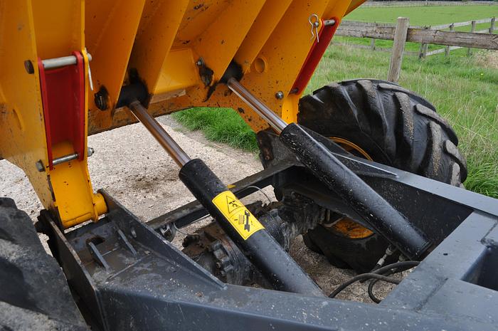 Used 2017 THWAITES TA6