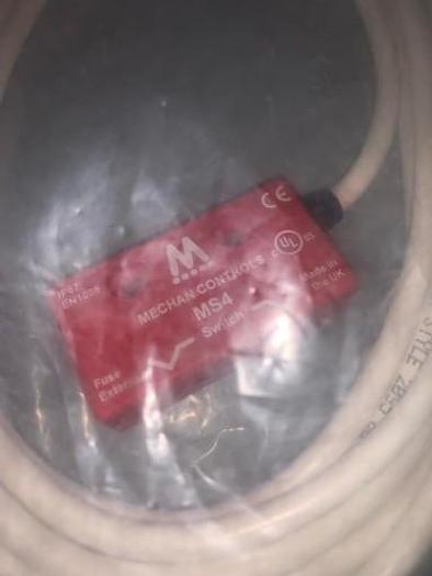 Mangnet switch MS4-10-DC-05M-SE Mechan Con