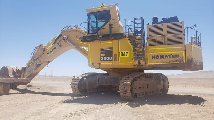 Usado KOMATSU PC2000