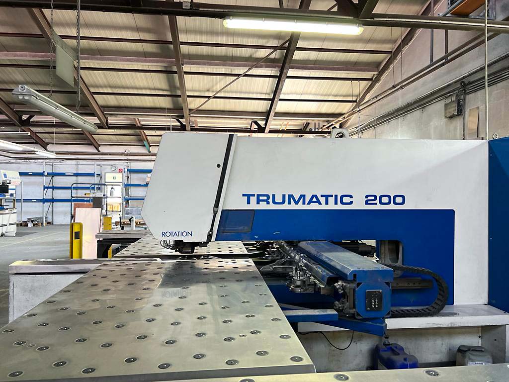 Used Trumpf Trumatic 200 - Punching Machine - 1998