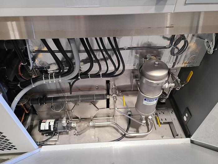 Used  Branson 2019 B950R Ultrasonic Vapor Degreaser with Automated Robotic Basket in Pristine Condition only 3 years old!