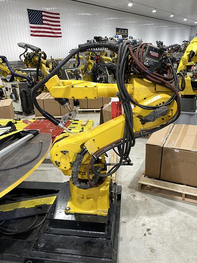 Used FANUC FANUC ARC MATE 120iB MIG WELDING CELL WITH LINCOLN 455M AND INDEX TABLE 5' X 8' RJ3iB CONTROL