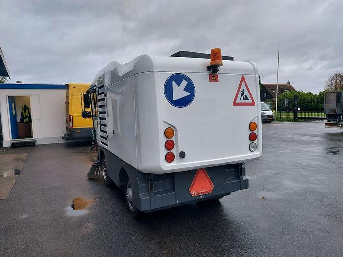 Used 2010 Ravo 530ST