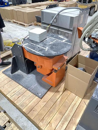 Used ABB IRB 6600-225/2.55 ROBOT CELL WITH 7TH & 8TH AXIS 40KG INDEXING TABLE #104842