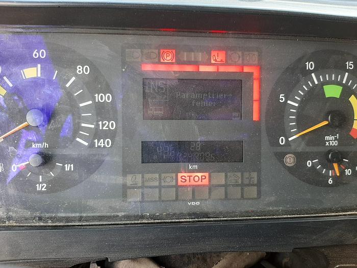 Gebruikt 2006 MERCEDES BENZ AXOR 1840 MANUAL