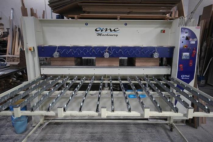 Usato 2007 Block board hot press OMC pressa per listellare OMC