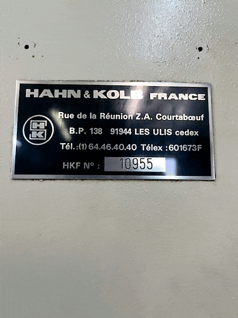 Used Stama MC 010 - Vertical Machining Centre - 1990