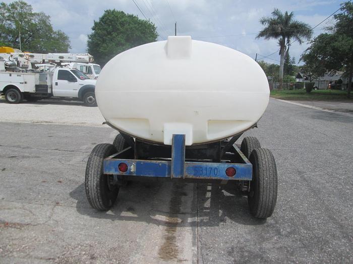 Used 750 Gallon Water Tank And Trailer