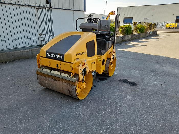 Used 2015 Volvo DD25W