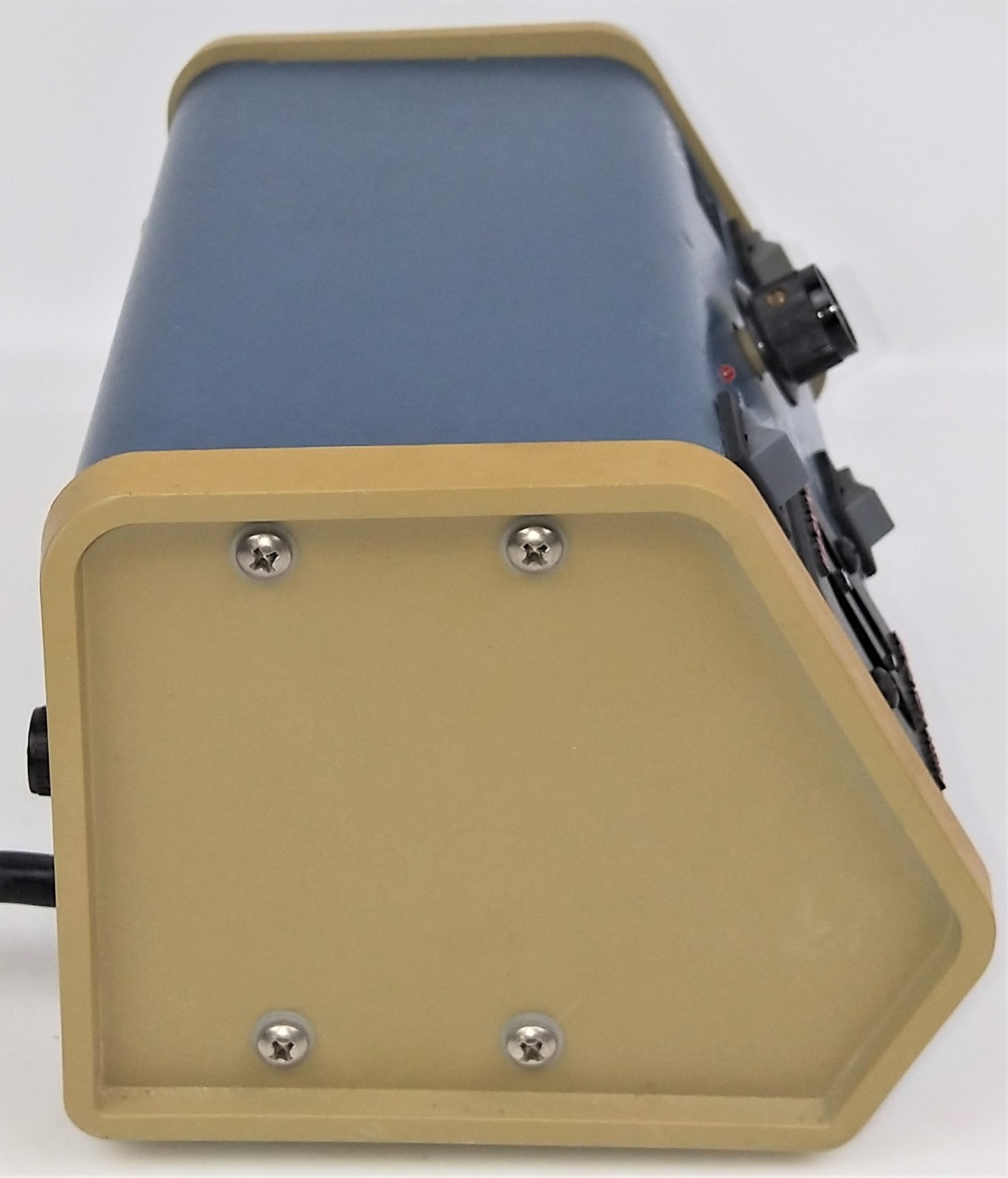 Used Thermo Fisher EC105 Power Supply