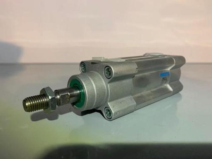 ISO15552 DSBC-32-25-PPVA-N3 1376422 Festo