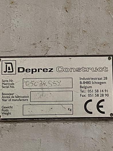 Used Rolling road where you place in two boxes stacked on top of each other, the machine destacks the two boxes. They then stop at the filling conveyor, once full they are stacked back on top of each other to be removed by a FLT