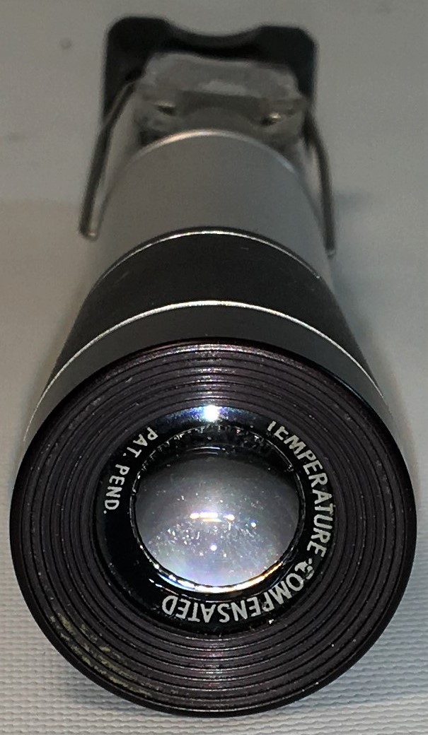 Used American Optical TS 10400 Hand-Held Refractometer - 0 to 14%