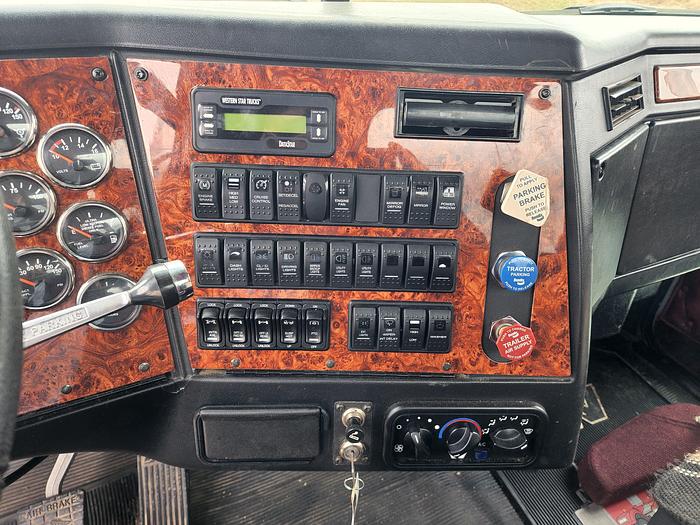 Used 2008 WESTERN STAR 6X4 SLICK LINE TRUCK AVAILABLE   , TOOLED AND READY FOR WORK 