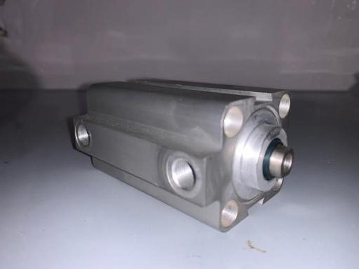 REXROTH 520 011 127 0 COMPACT CYLINDER