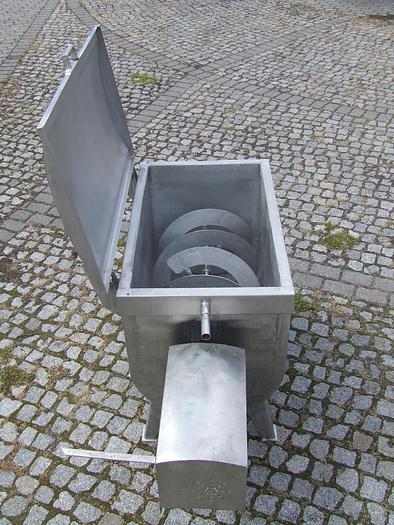 Usado Mezclador de hilo encamisado para calentar o enfriar un producto y una tapa superior