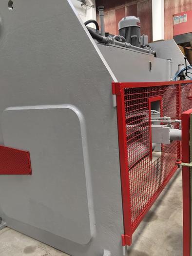 Usato CESOIA MINALI IDRAULICA 3000X6