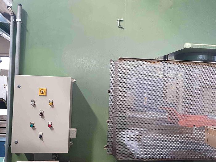 Usato PRESSA A COLLO DI CIGNO OLEODINAMICA GIGANT GN 300