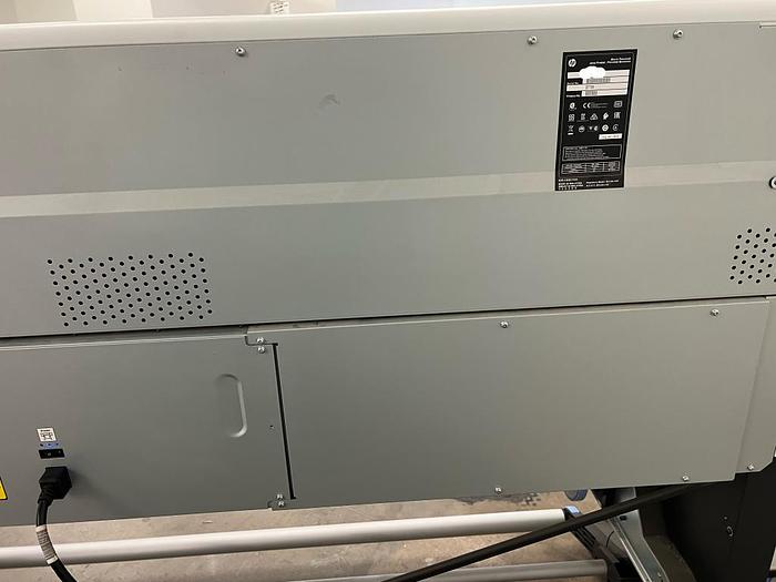 Used 2019 Hewlett-Packard Stitch S300