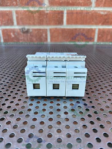 Used Bussmann  CH30J3I Fuse Holder 600VAC, 30A, 200kA