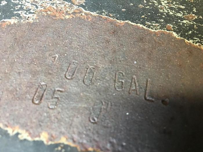 Used GOOD USED HYDRAULIC TANK, 45 GALLON CAPACITY, 36" LENGTH, 20" DIAMETER