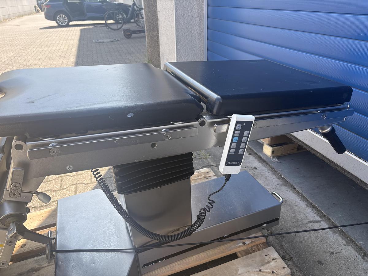 Used MAQUET 1130.01 Operating table