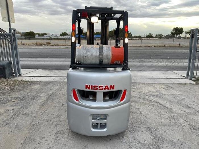 Used 2010 NISSAN MCP1F2A25LV QUAD MAST Forklift
