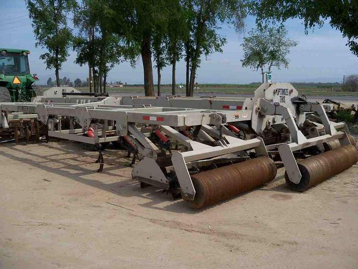 Used 18' Optimizer **One-Pass Tillage Tool**