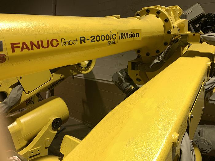 Used FANUC R2000iC/125L 6 AXIS CNC ROBOT WITH R30iB CONTROLLER, IR VISION, 125KG X 3,100 MM H REACH