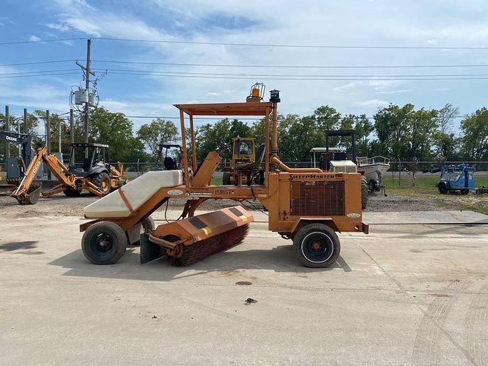 Used LAY-MOR SWEEP MASTER II