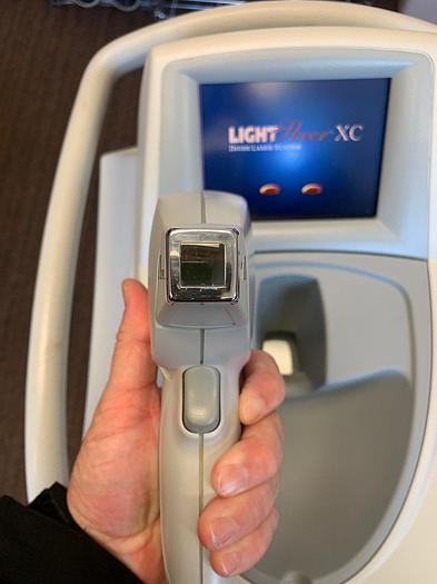 Used Lumenis XC Hair removal laser 400 MS ~ Single Owner~ Warranty~ Headroom= 1.73
