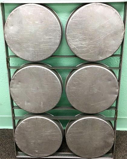 Used 6 Mold 10" Round Cake Pan