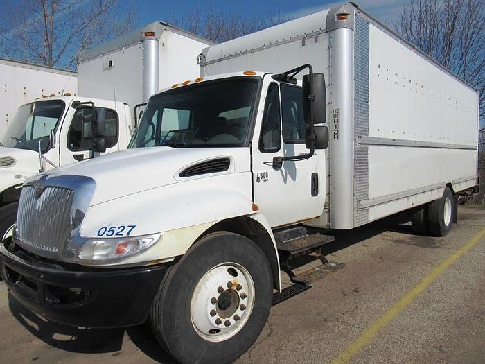 Used 2006 INTERNATIONAL 4300 SBA