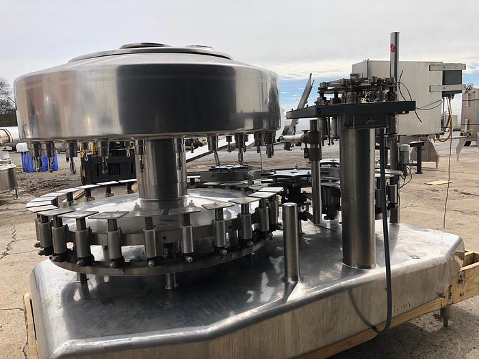 Refurbished 26 VALVE FEDERAL LEFT HAND STAINLESS STEEL GALLON FILLER (#9822)