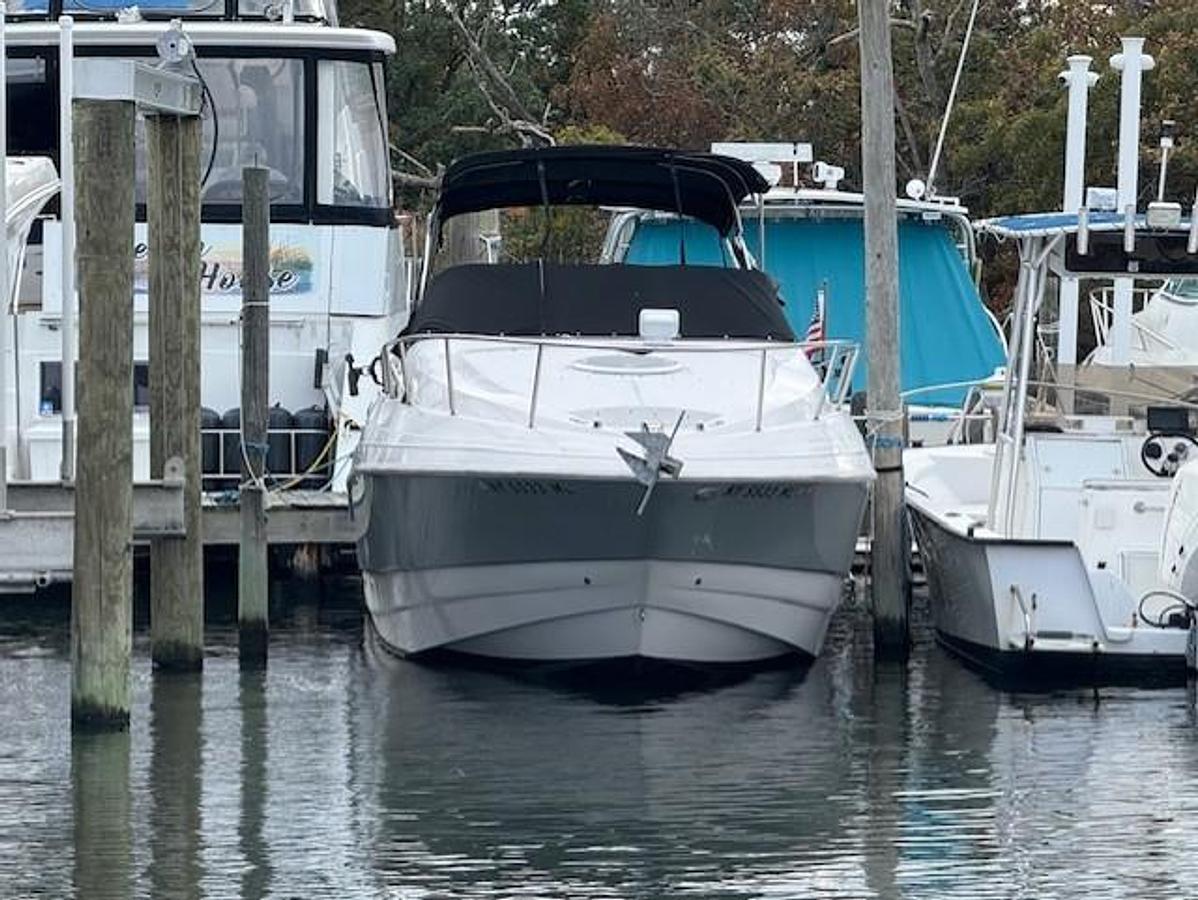 Used 2016 Glastron GS 289