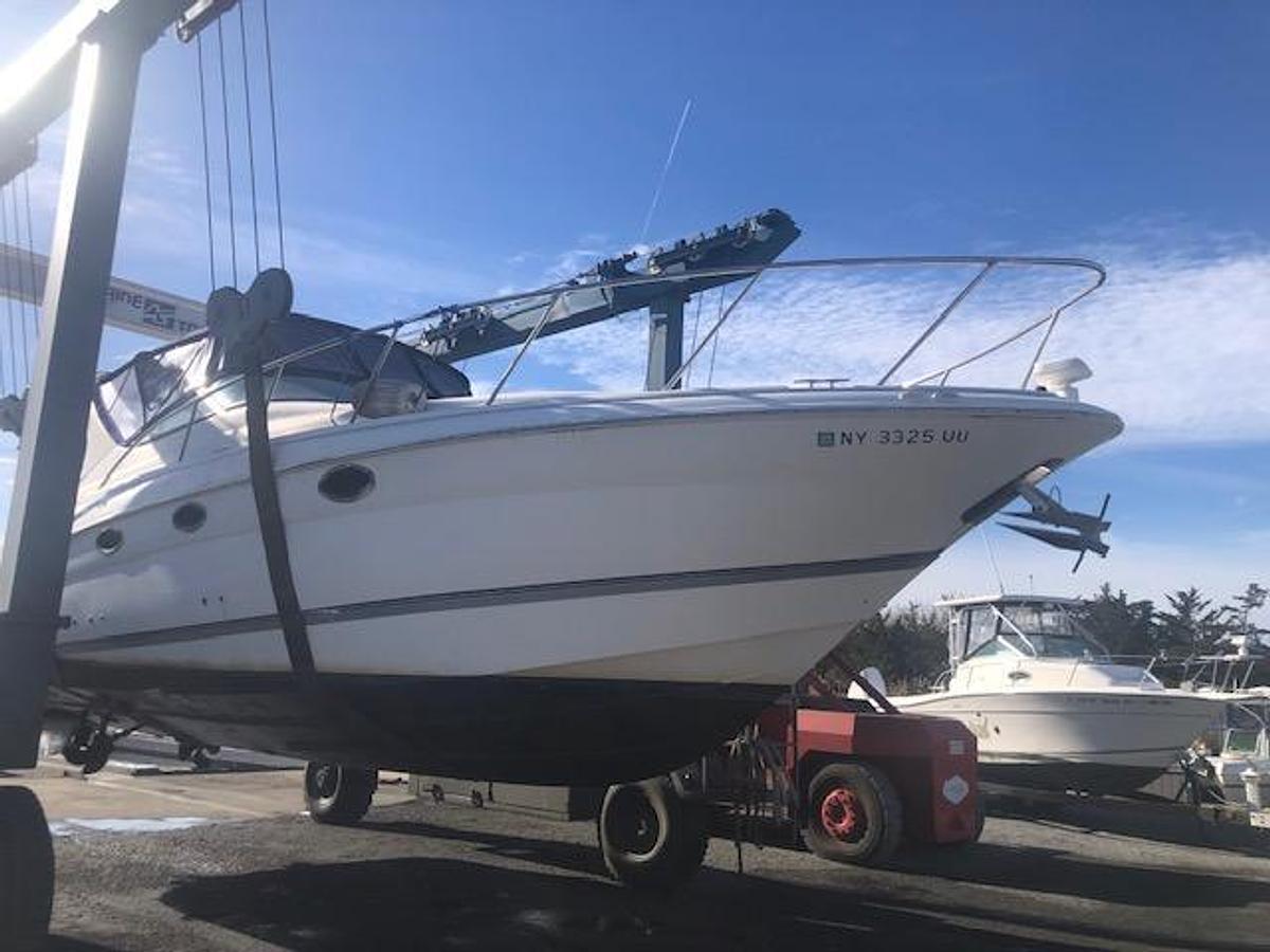 Used 2001 Wellcraft 3300 Martinique