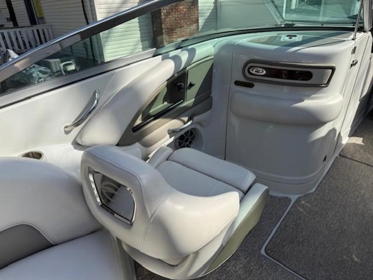 Used 2016 Crownline 270 SS