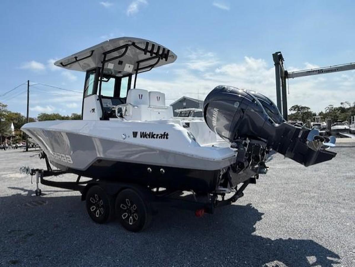 2025 Wellcraft 243 Fisherman